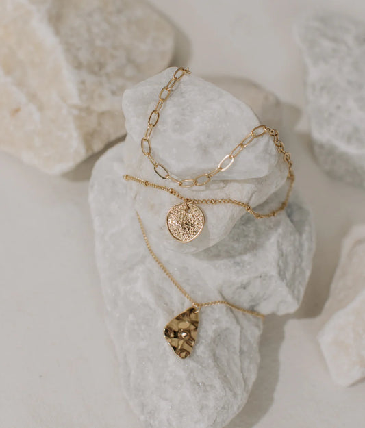 Radiance Chain Set